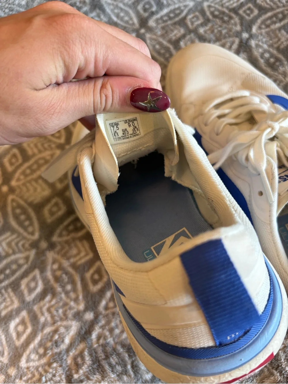 Vans Ultrarange EXO Sneakers True Blue Marshmallow 7.5M/9W VNA4U1KUR2.BLU